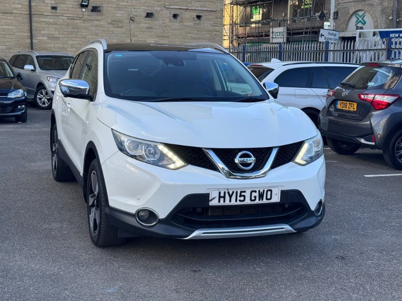 2015 Nissan Qashqai SUV 1.2 DIG-T n-tec SUV 5dr Petrol Manual 2WD Euro 5 s/s 115 ps